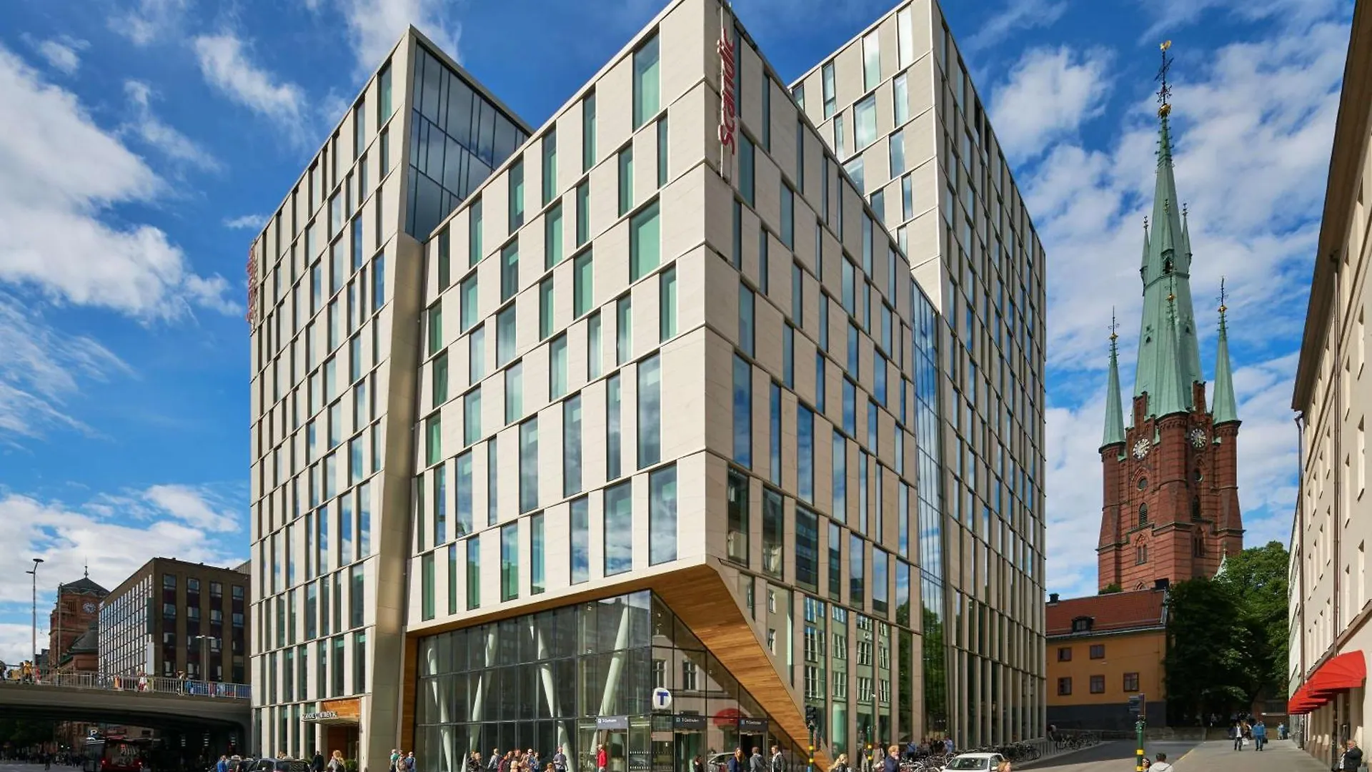 15 Bästa Flygplatshotellen i Stockholm för Smidig Resa